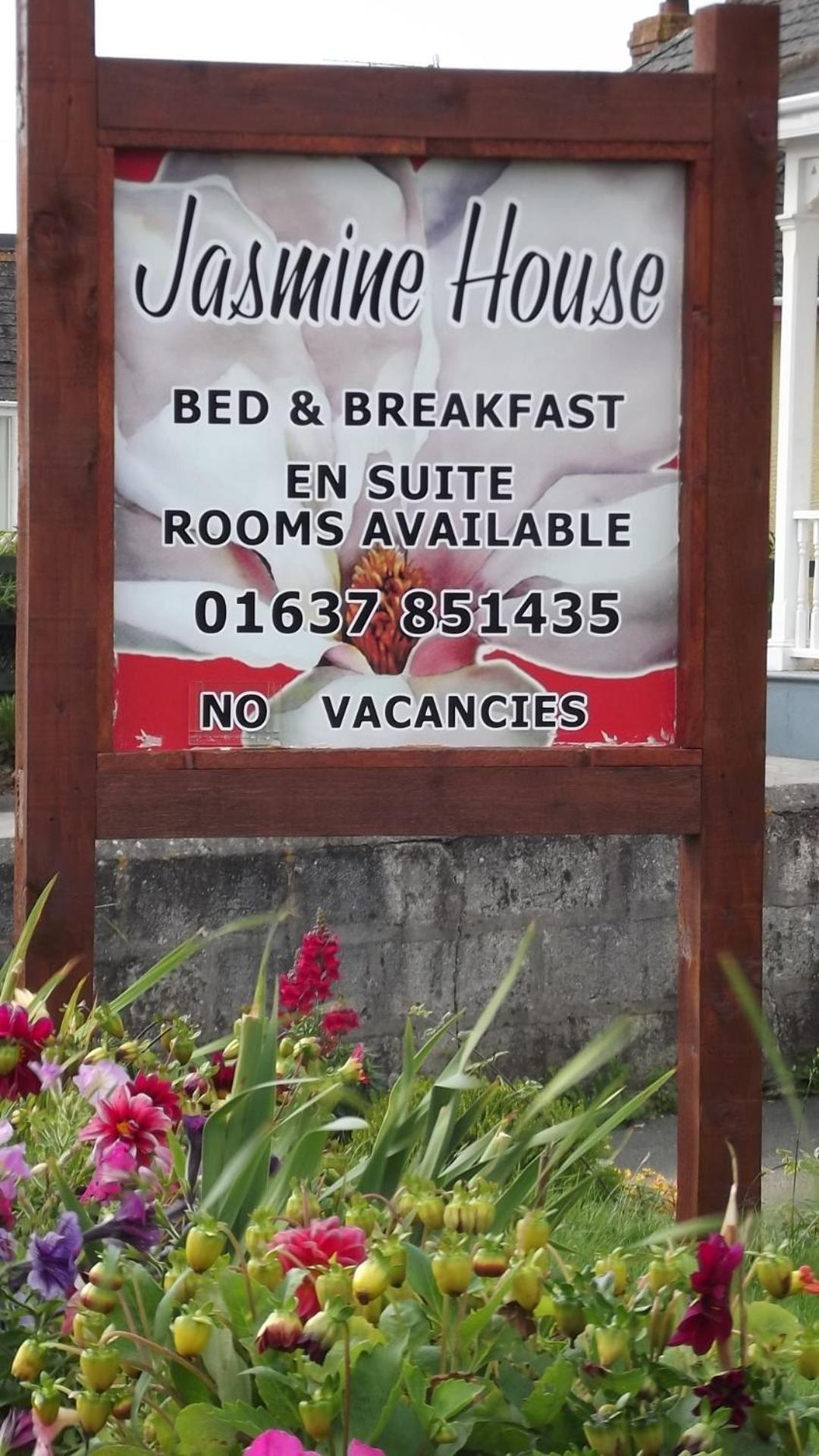 Bed and Breakfast Jasmine House New Quay Esterno foto