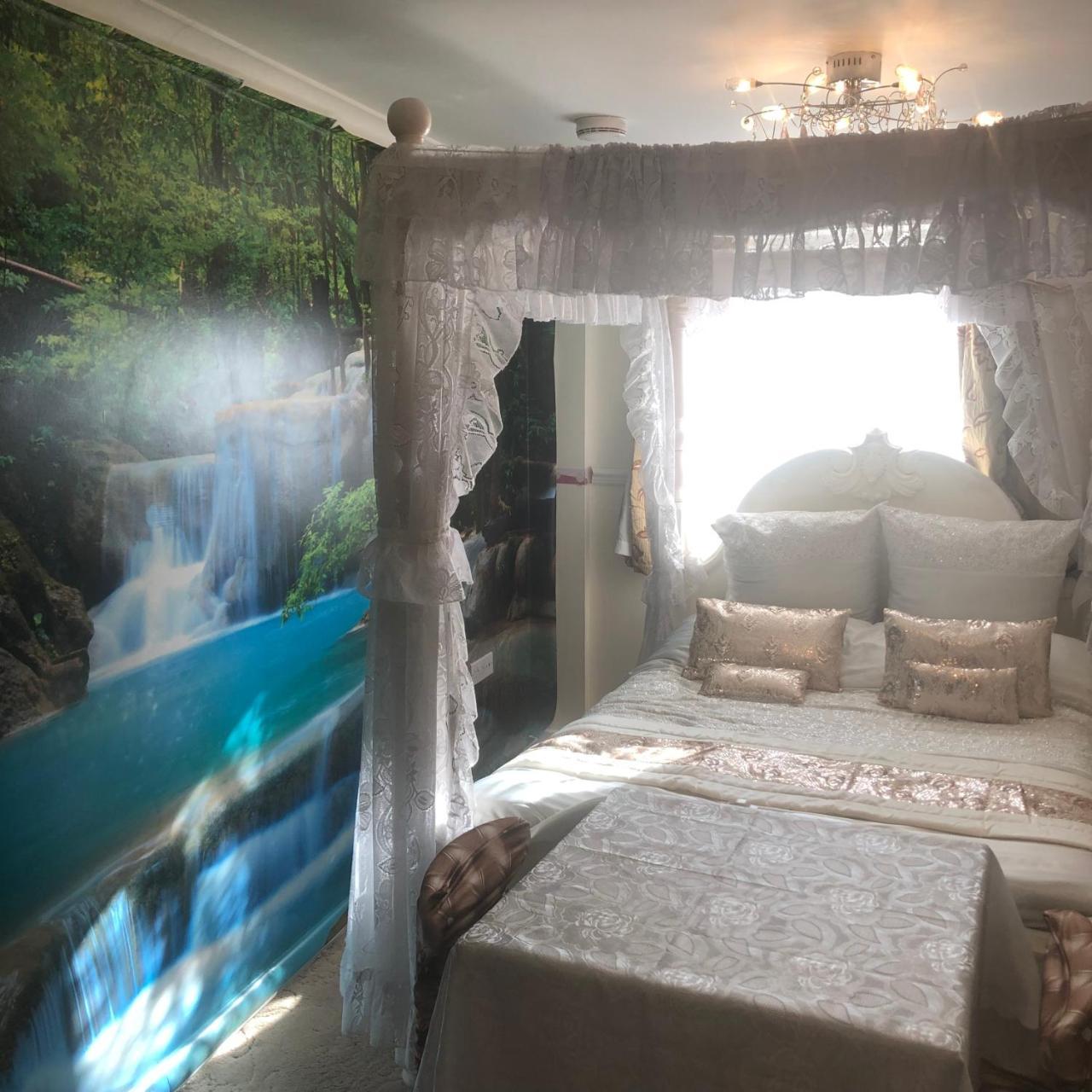Bed and Breakfast Jasmine House New Quay Esterno foto